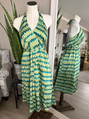 ✨ Monsoon Silk Blend Halter Dress Green Teal Print Tie Waist Lined Size 10